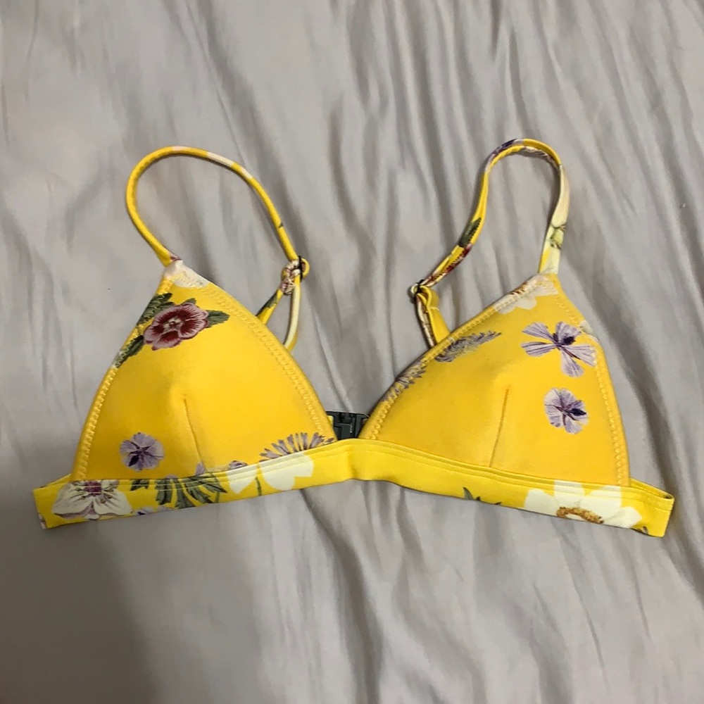 Triangl Bikini Top